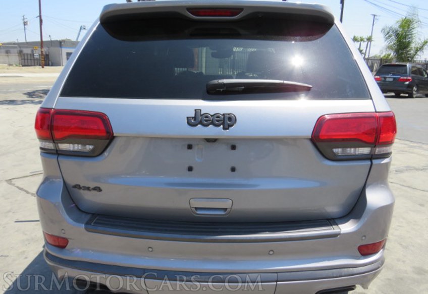 2019 Jeep Grand Cherokee - Image 10