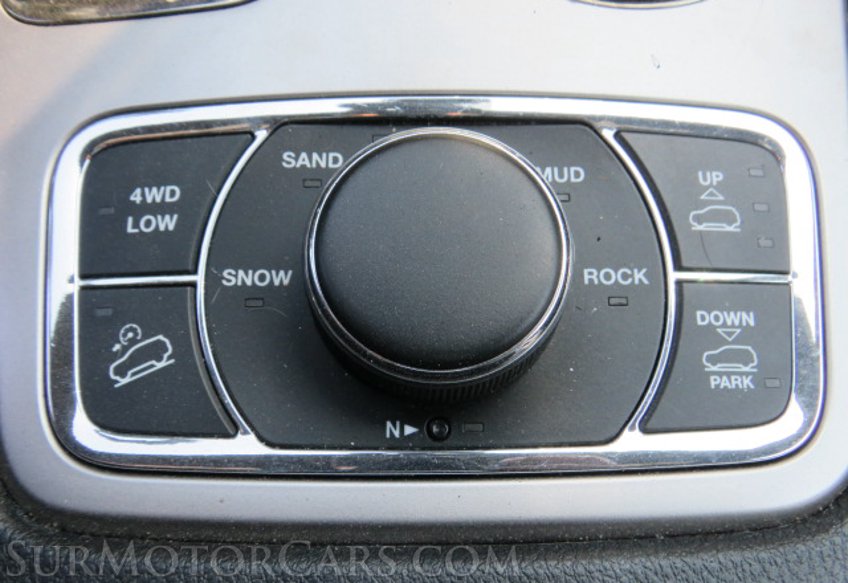 2019 Jeep Grand Cherokee - Image 46