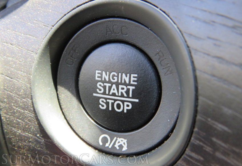 2019 Jeep Grand Cherokee - Image 36