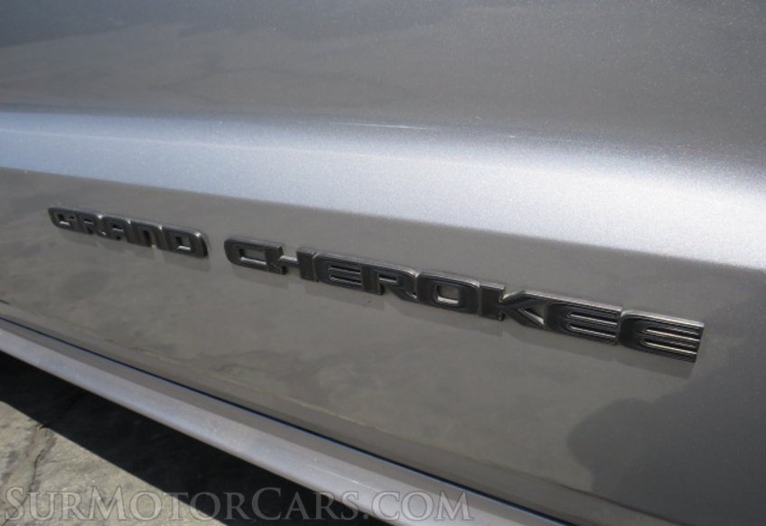 2019 Jeep Grand Cherokee - Image 19