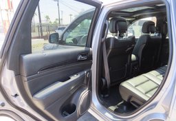 2019 Jeep Grand Cherokee - Image 22