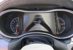 2019 Jeep Grand Cherokee - Image 32