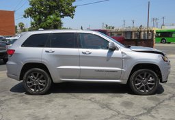 2019 Jeep Grand Cherokee - Image 12