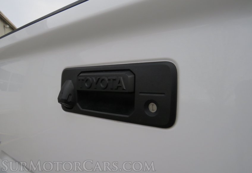 2016 Toyota Tundra 4WD Truck - Image 22