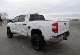 2016 Toyota Tundra 4WD Truck - Image 7
