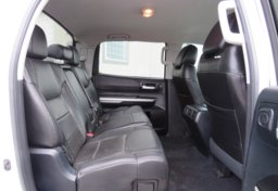 2016 Toyota Tundra 4WD Truck - Image 33