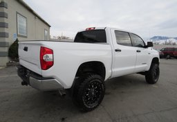 2016 Toyota Tundra 4WD Truck - Image 6