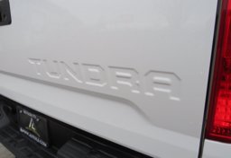 2016 Toyota Tundra 4WD Truck - Image 20