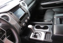 2016 Toyota Tundra 4WD Truck - Image 37