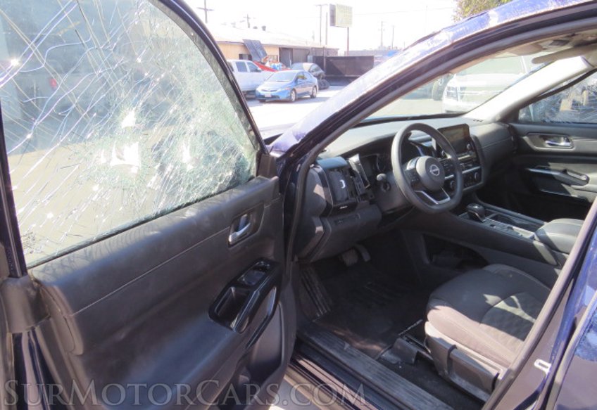 2022 Nissan Pathfinder - Image 19