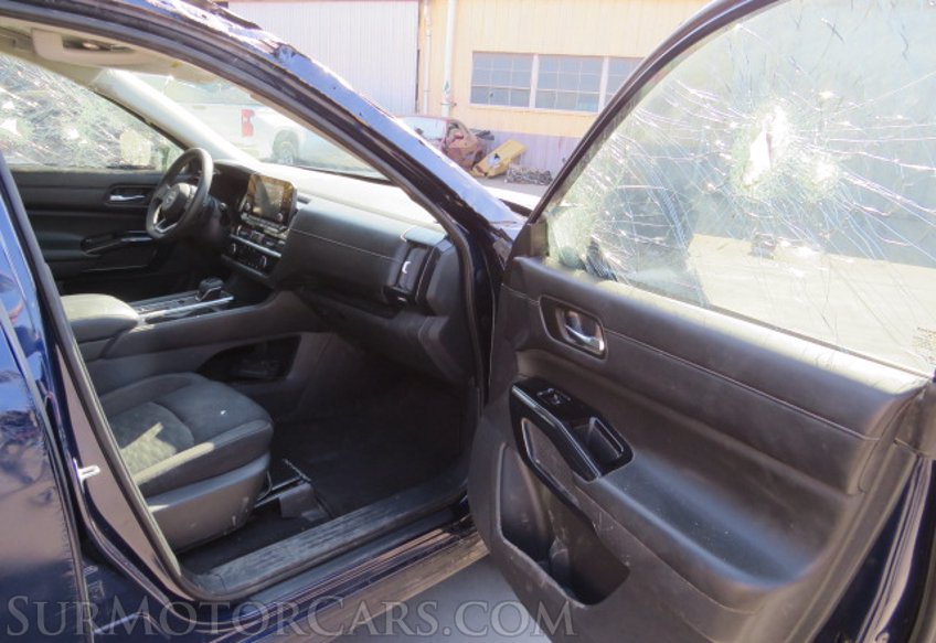 2022 Nissan Pathfinder - Image 20