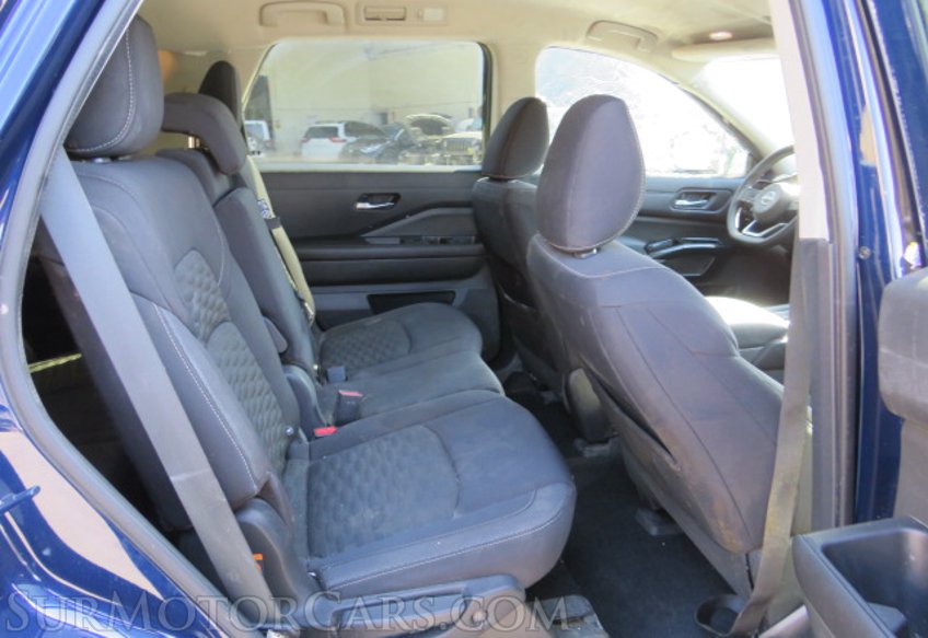 2022 Nissan Pathfinder - Image 28