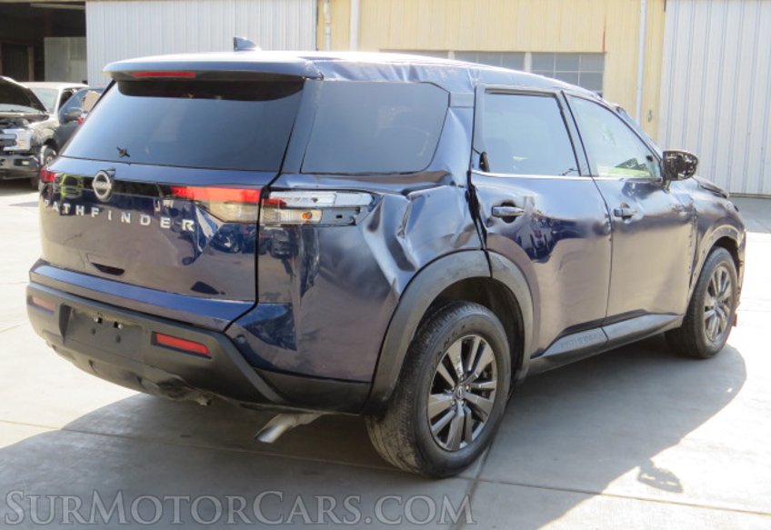 2022 Nissan Pathfinder - Image 10