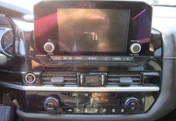 2022 Nissan Pathfinder - Image 38