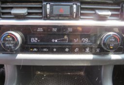 2022 Nissan Pathfinder - Image 39