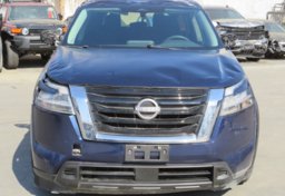 2022 Nissan Pathfinder - Image 11