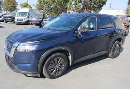 2022 Nissan Pathfinder - Image 1