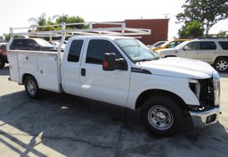 2016 Ford Super Duty F-250 SRW - Image 2