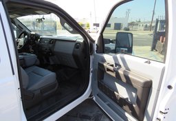2016 Ford Super Duty F-250 SRW - Image 30