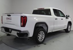 2025 GMC Sierra 1500 - Image 10