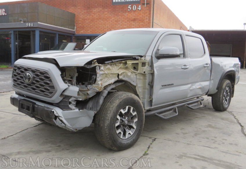 2021 Toyota Tacoma 4WD - Image 4