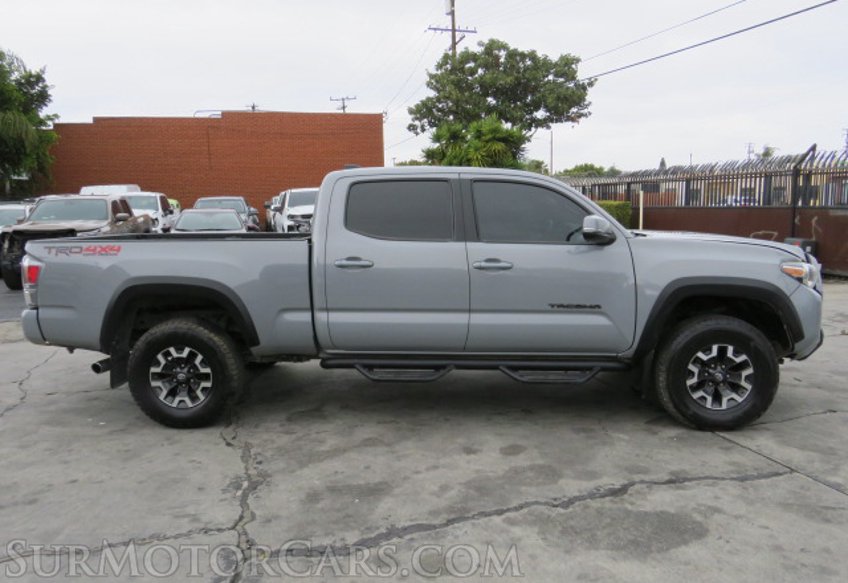 2021 Toyota Tacoma 4WD - Image 11