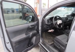 2021 Toyota Tacoma 4WD - Image 19