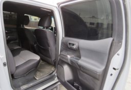 2021 Toyota Tacoma 4WD - Image 22