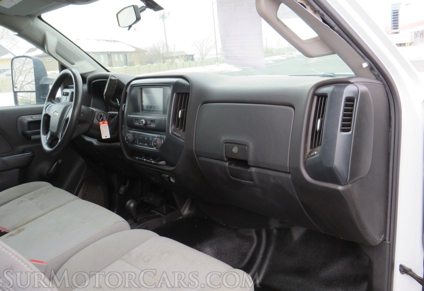 2019 Chevrolet Silverado 2500HD - Image 28