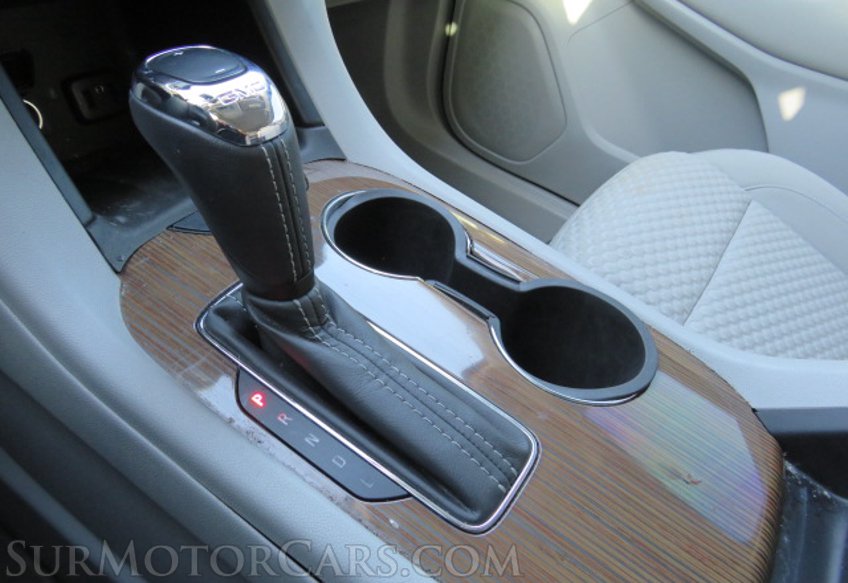 2019 GMC Acadia - Image 38