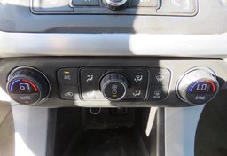 2019 GMC Acadia - Image 37