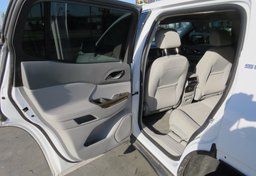 2019 GMC Acadia - Image 25