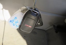 2019 GMC Acadia - Image 43