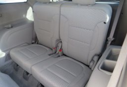 2019 GMC Acadia - Image 32