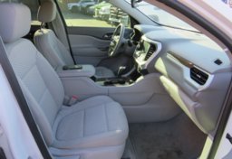 2019 GMC Acadia - Image 22