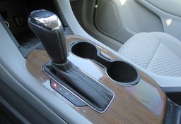 2019 GMC Acadia - Image 38