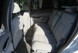 2019 GMC Acadia - Image 30