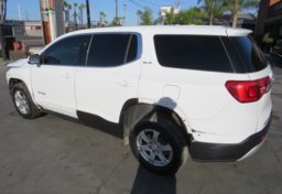 2019 GMC Acadia - Image 9