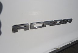 2019 GMC Acadia - Image 17