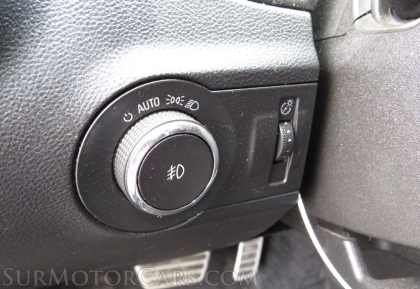 2015 Chevrolet Camaro - Image 32