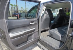 2021 Toyota Tundra 4WD - Image 30