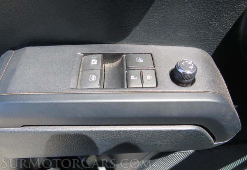 2017 Toyota Tacoma - Image 33