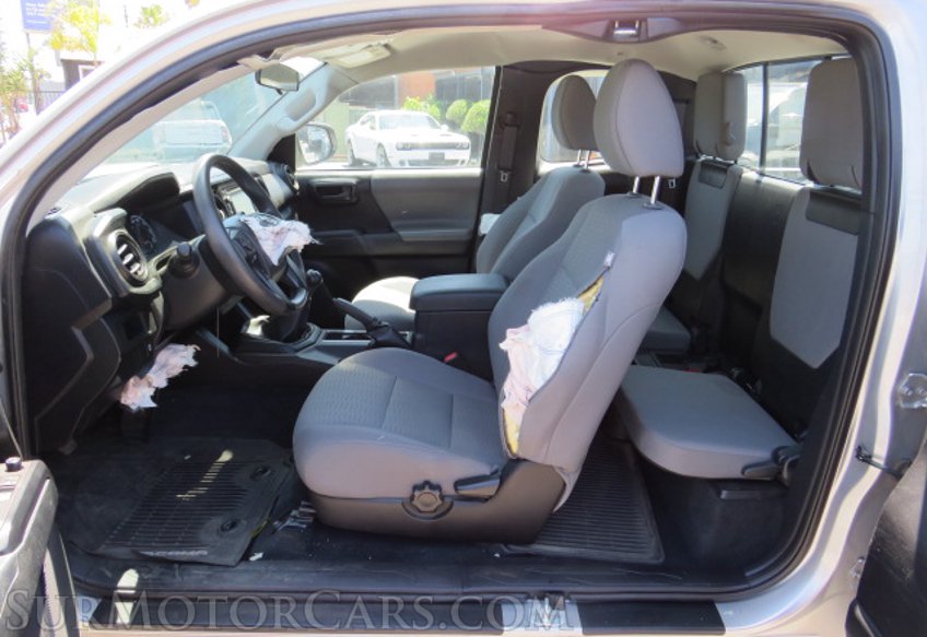 2017 Toyota Tacoma - Image 21