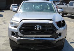 2017 Toyota Tacoma - Image 9