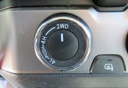 2017 Toyota Tacoma - Image 37