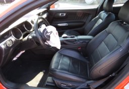 2016 Ford Mustang - Image 22