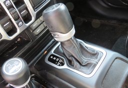 2018 Jeep Wrangler Unlimited - Image 37