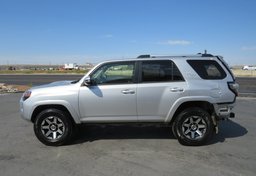 2018 Toyota 4Runner - Image 9