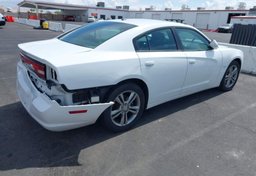 2014 Dodge Charger - Image 5