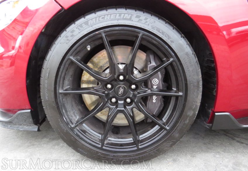 2019 Ford Mustang - Image 12